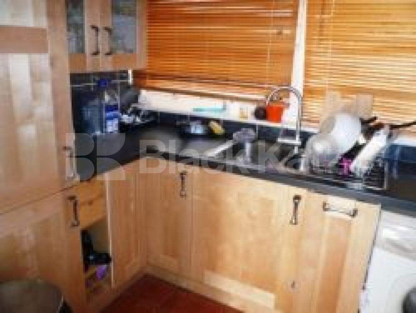 			1 Bedroom, 1 bath, 1 reception Flat			 Boyton Close, HORNSEY N8